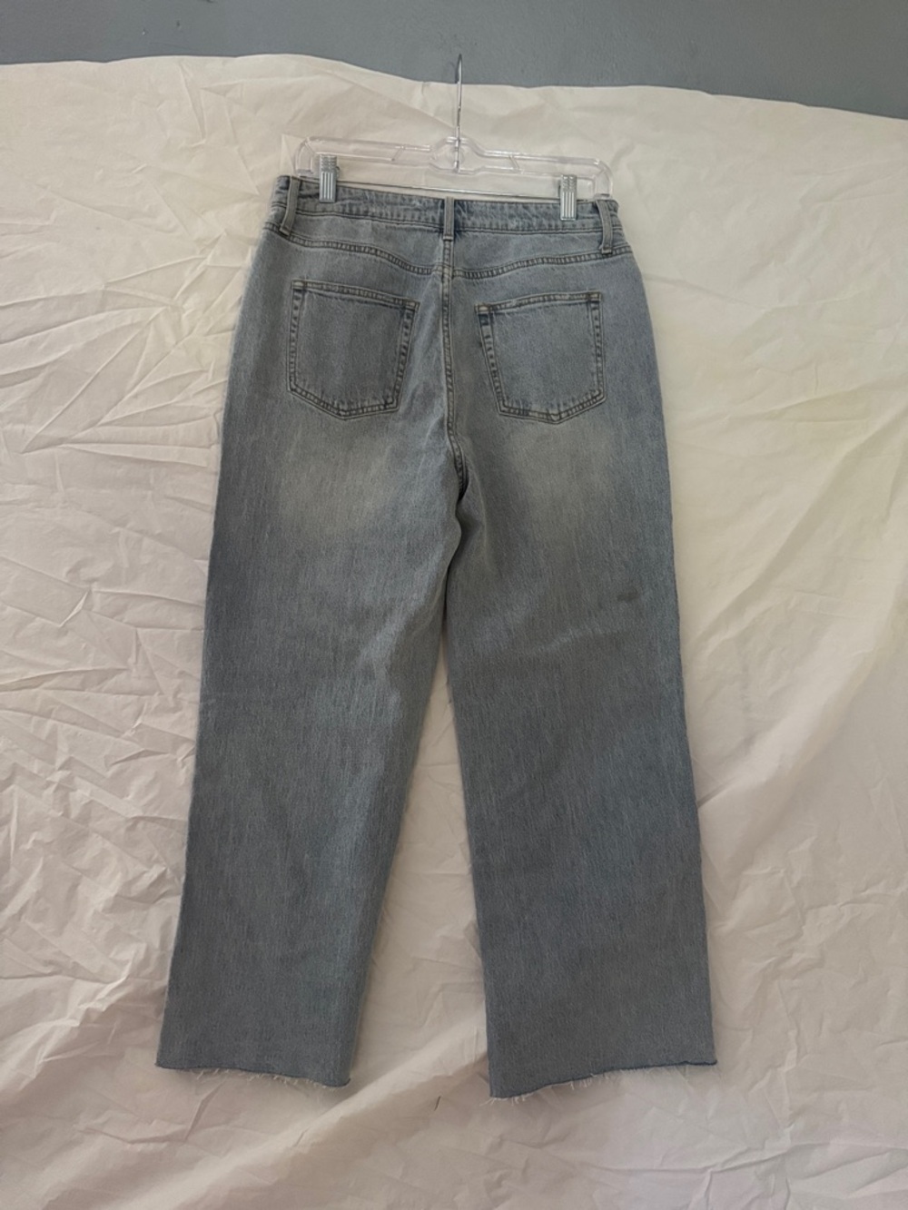 Oliver Logan Wide Leg LightWash Raw Hem Women's Jeans - Picture 7 of 10